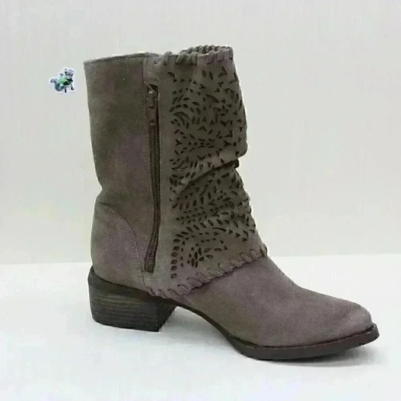 Naughty Monkey Women's Vamp Phyer Taupe Suede Leather Ankle Boots Size US 8 - Picture 3 of 11
